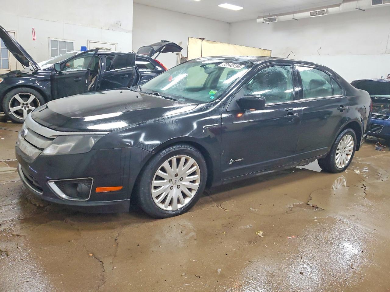 2010 FORD FUSION