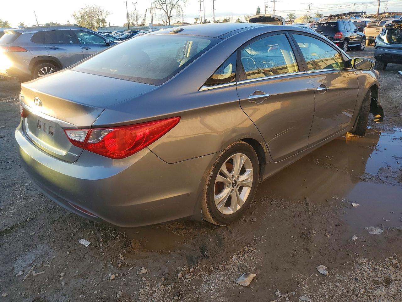 2012 HYUNDAI SONATA