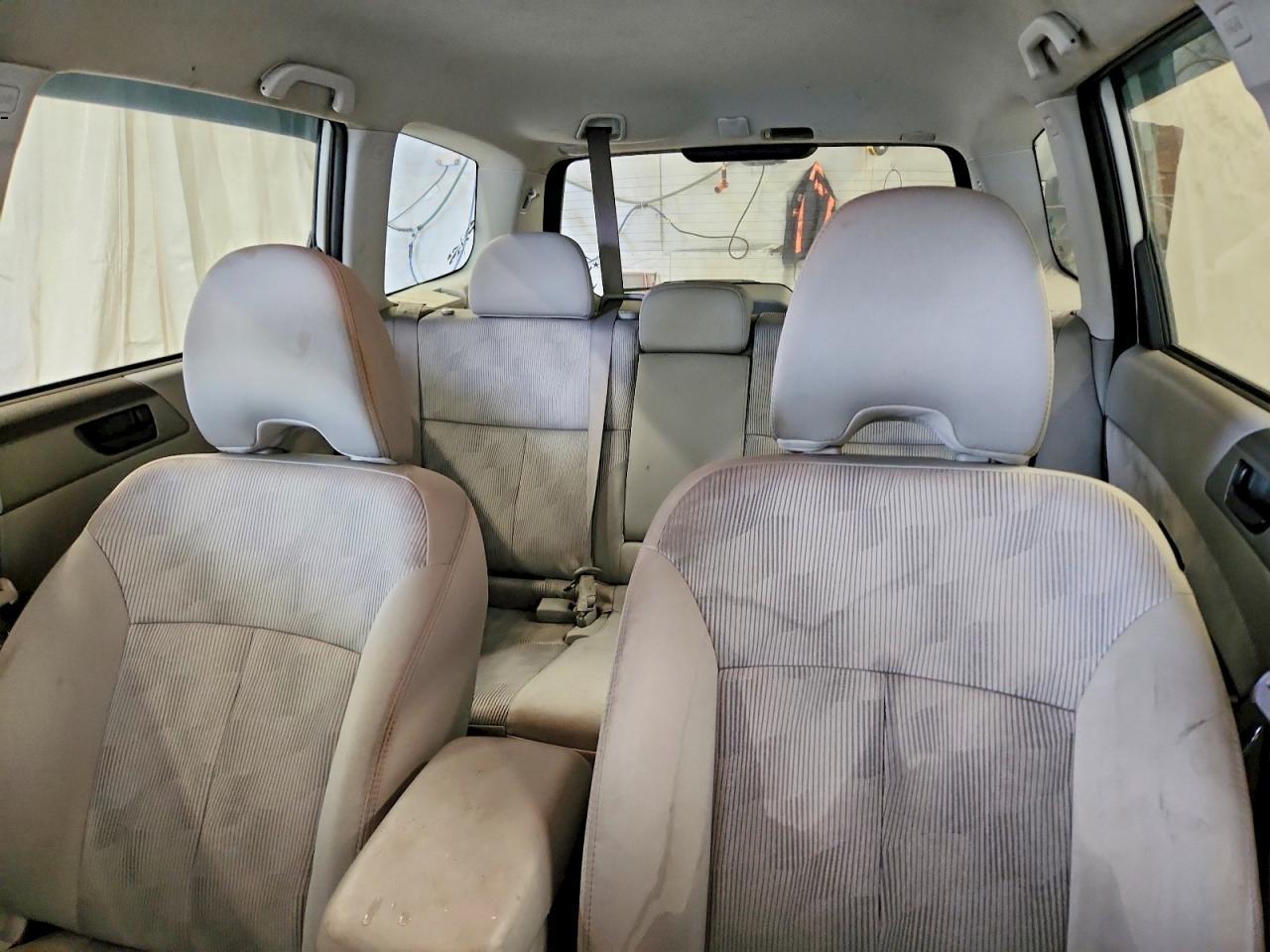 2010 SUBARU FORESTER