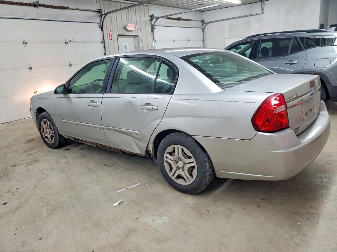 2004 CHEVROLET MALIBU