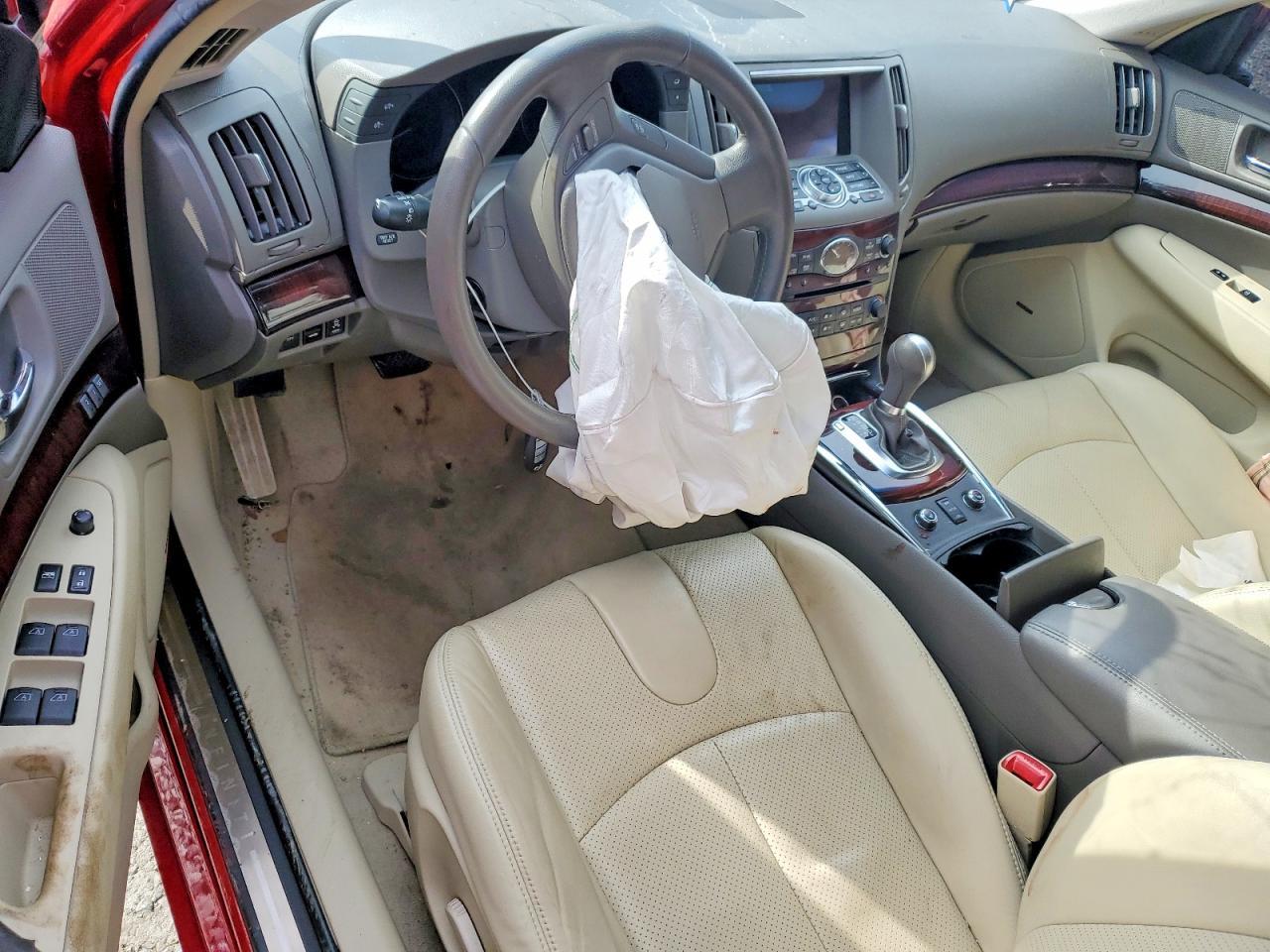 2010 INFINITI G37