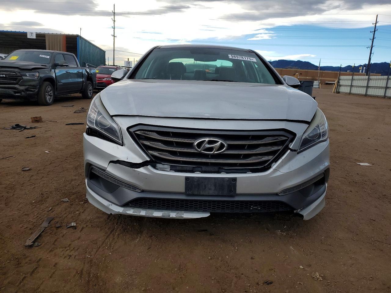 2016 HYUNDAI SONATA