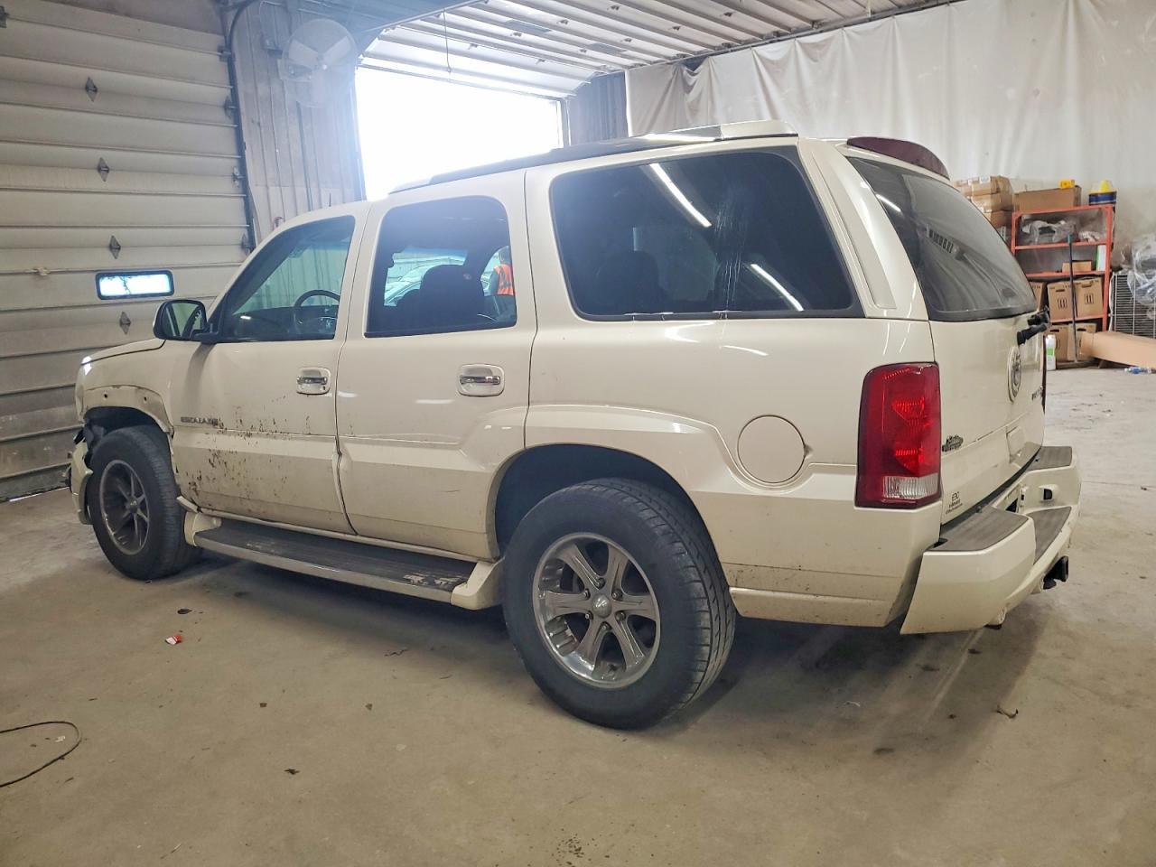 2003 CADILLAC ESCALADE
