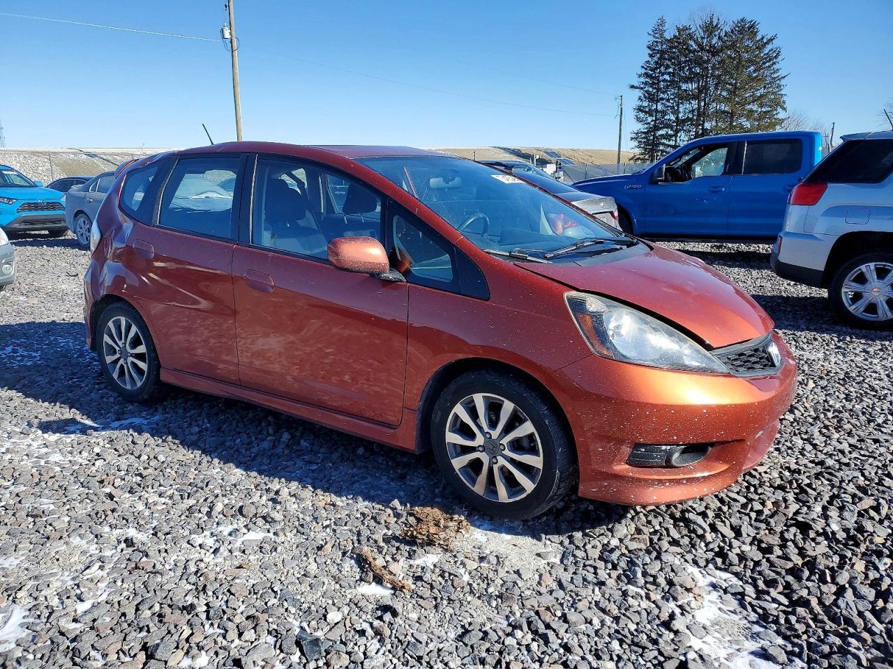 2012 HONDA FIT