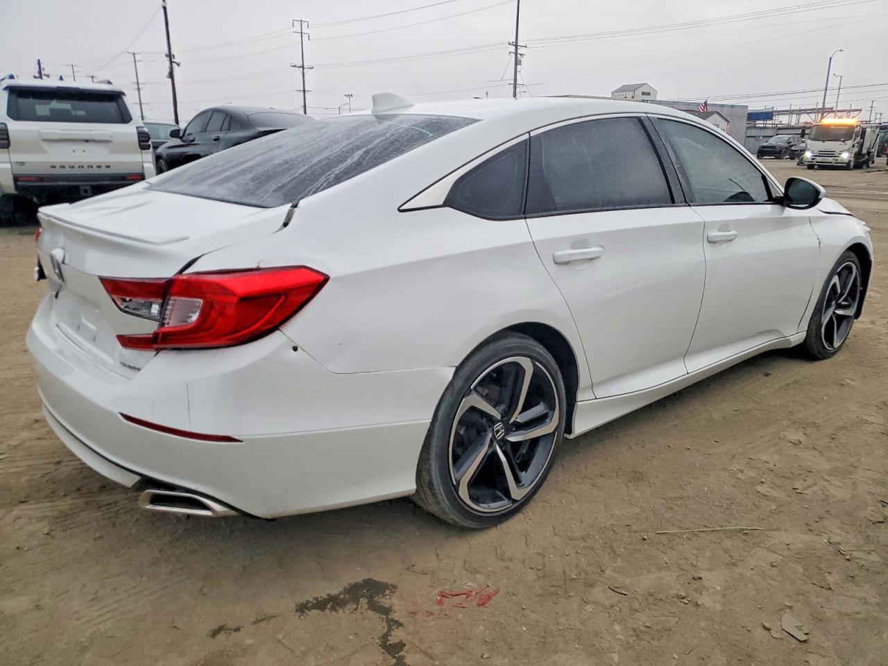 2018 HONDA ACCORD