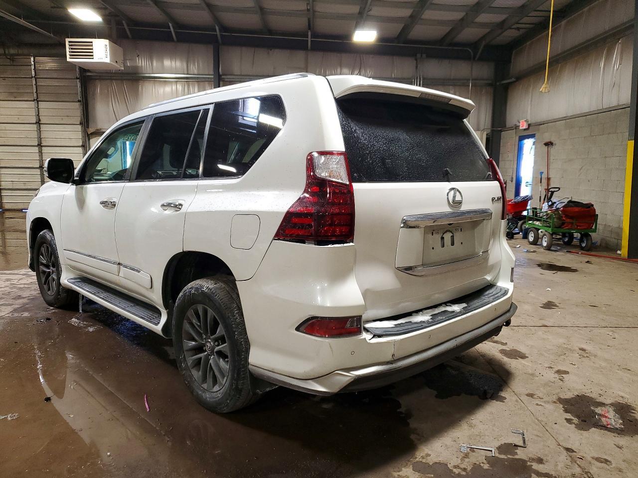 2017 LEXUS GX 460
