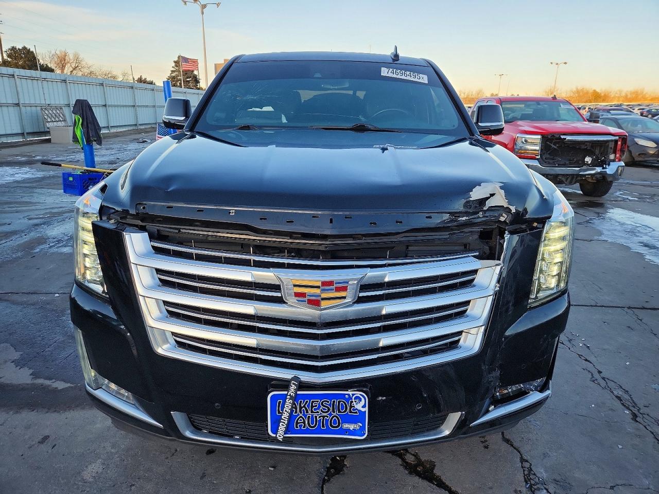 2017 CADILLAC ESCALADE