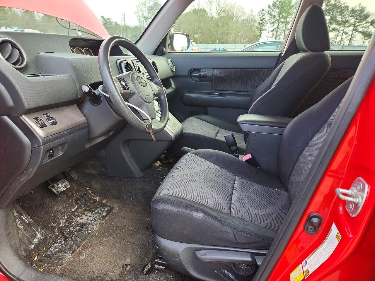 2013 TOYOTA SCION