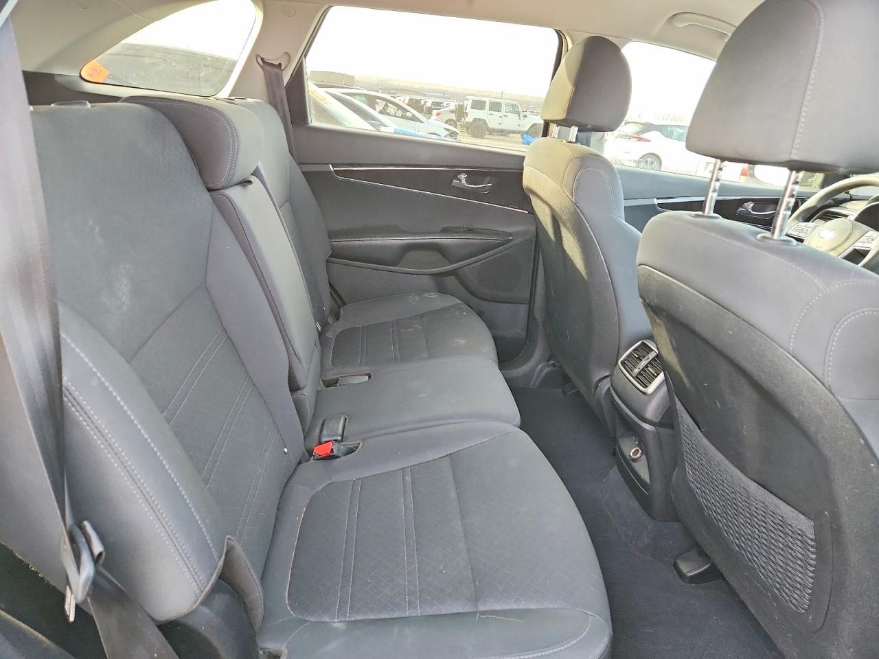 2019 KIA SORENTO