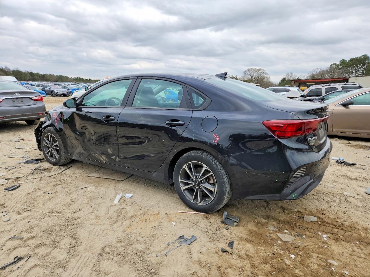 2022 KIA FORTE