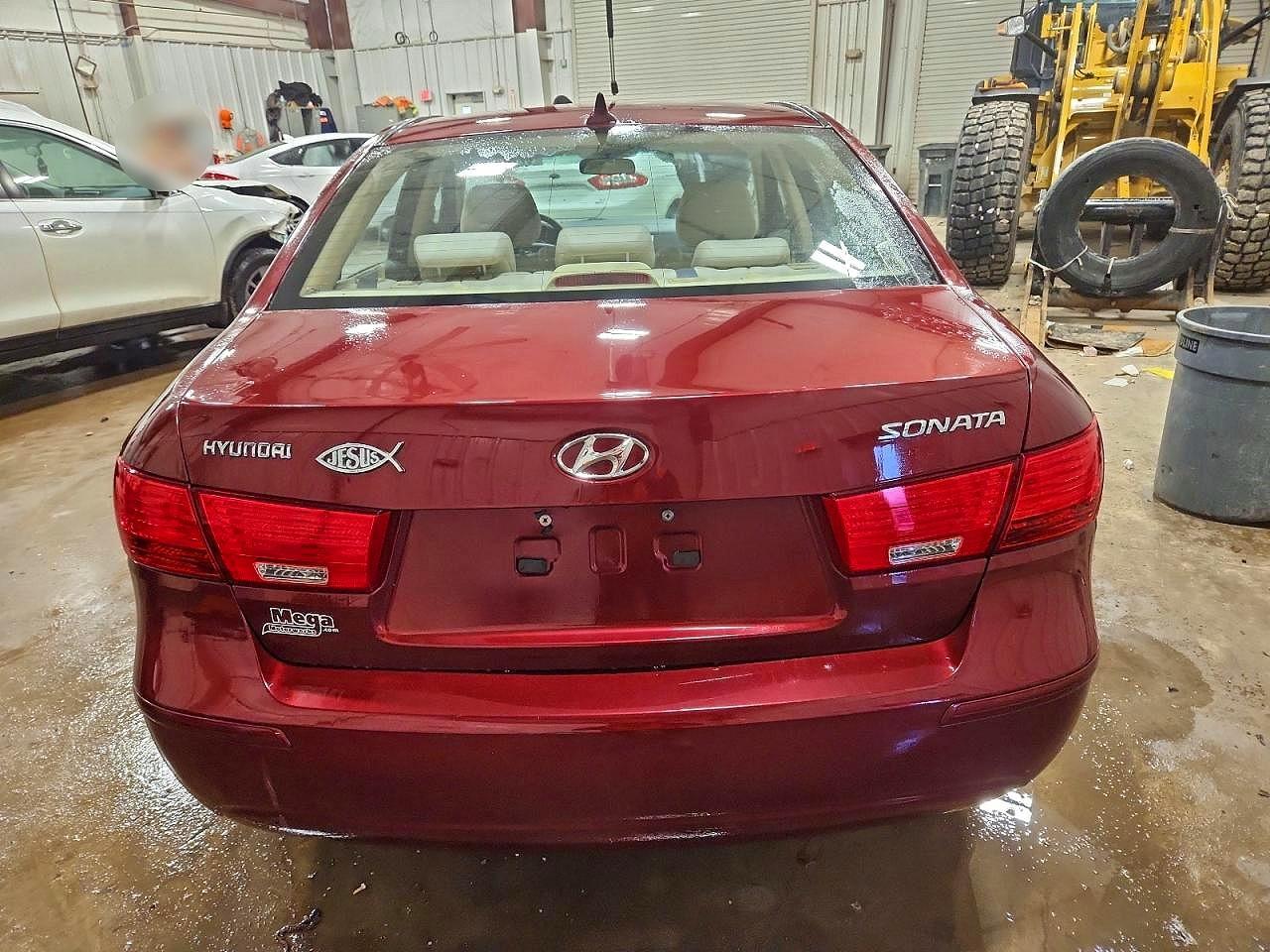 2010 HYUNDAI SONATA