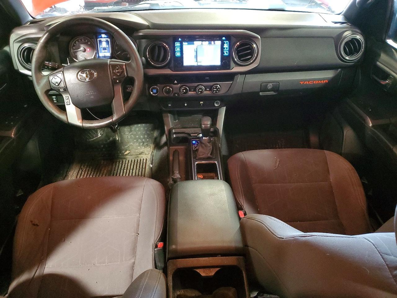 2016 TOYOTA TACOMA
