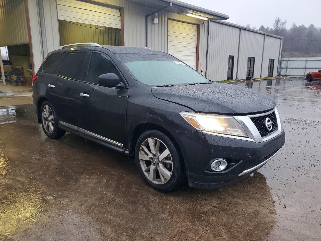 2015 NISSAN PATHFINDER