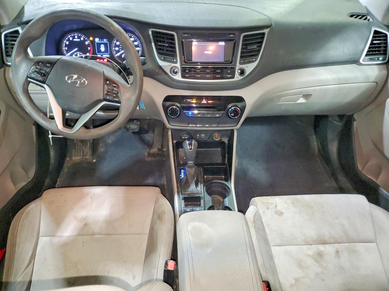 2016 HYUNDAI TUCSON