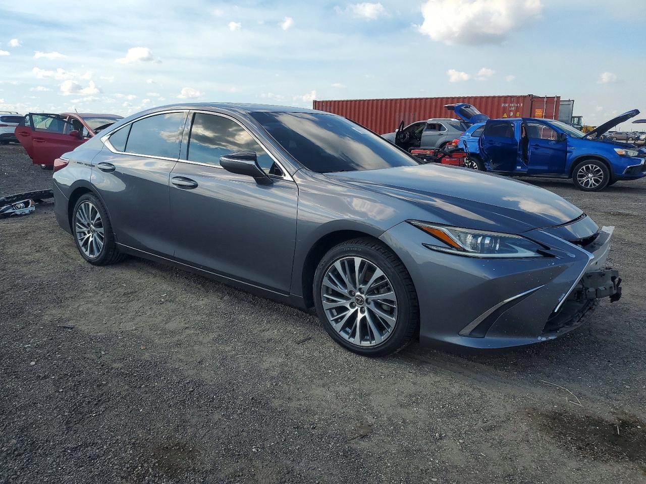 2019 LEXUS ES 350