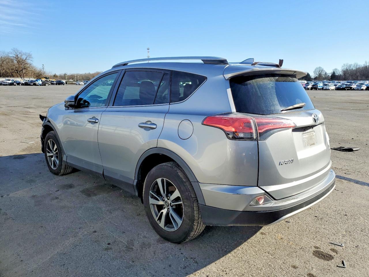 2016 TOYOTA RAV4