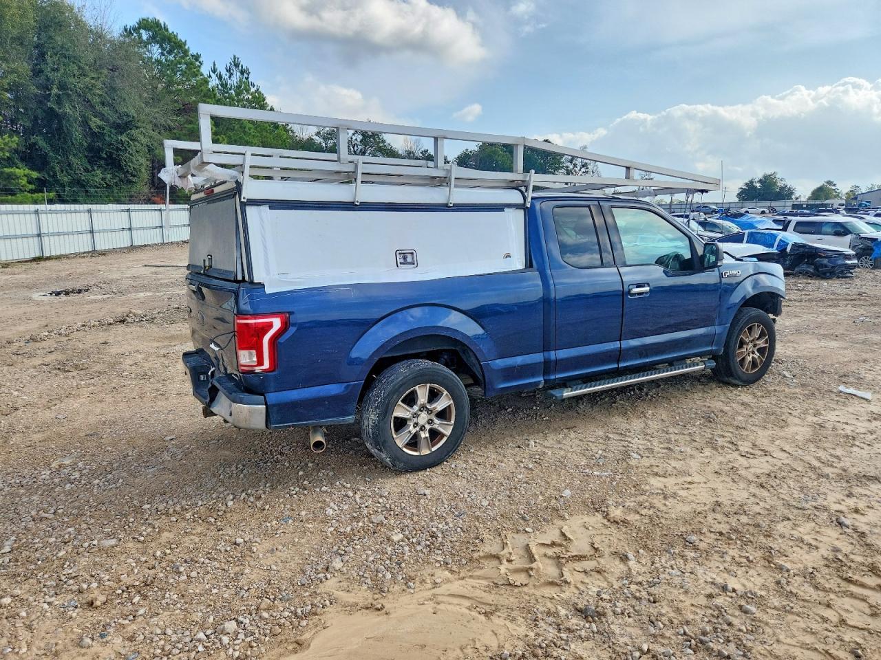 2015 FORD F-150