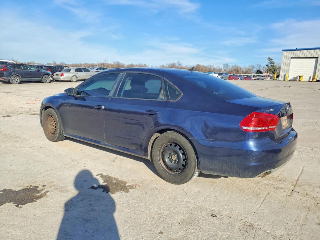 2012 VOLKSWAGEN Passat