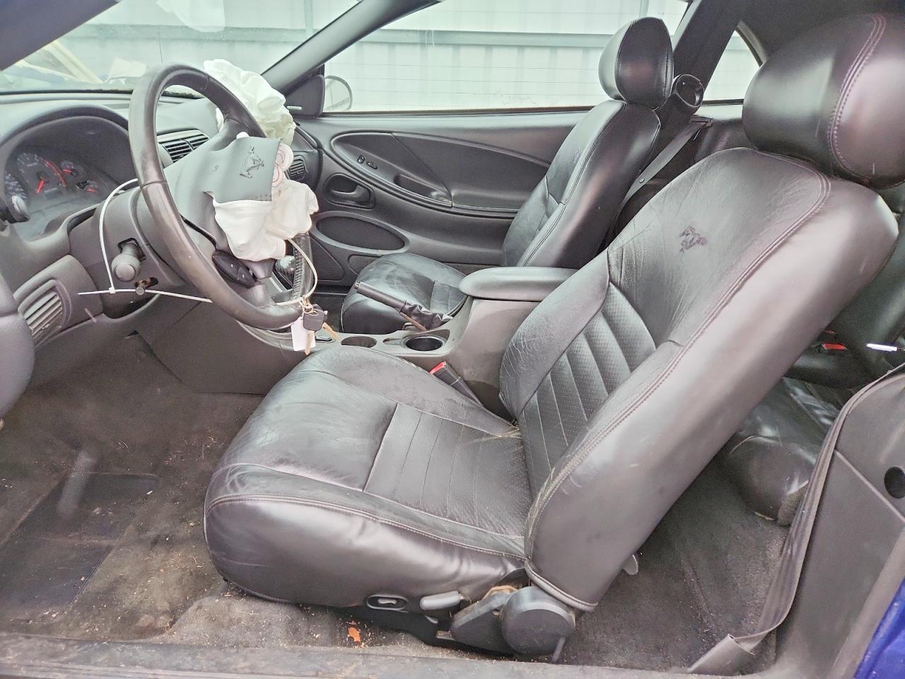 2003 FORD MUSTANG