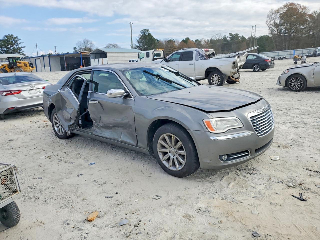 2011 CHRYSLER 300