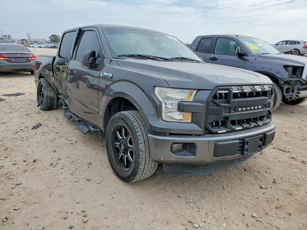 2015 FORD F-150