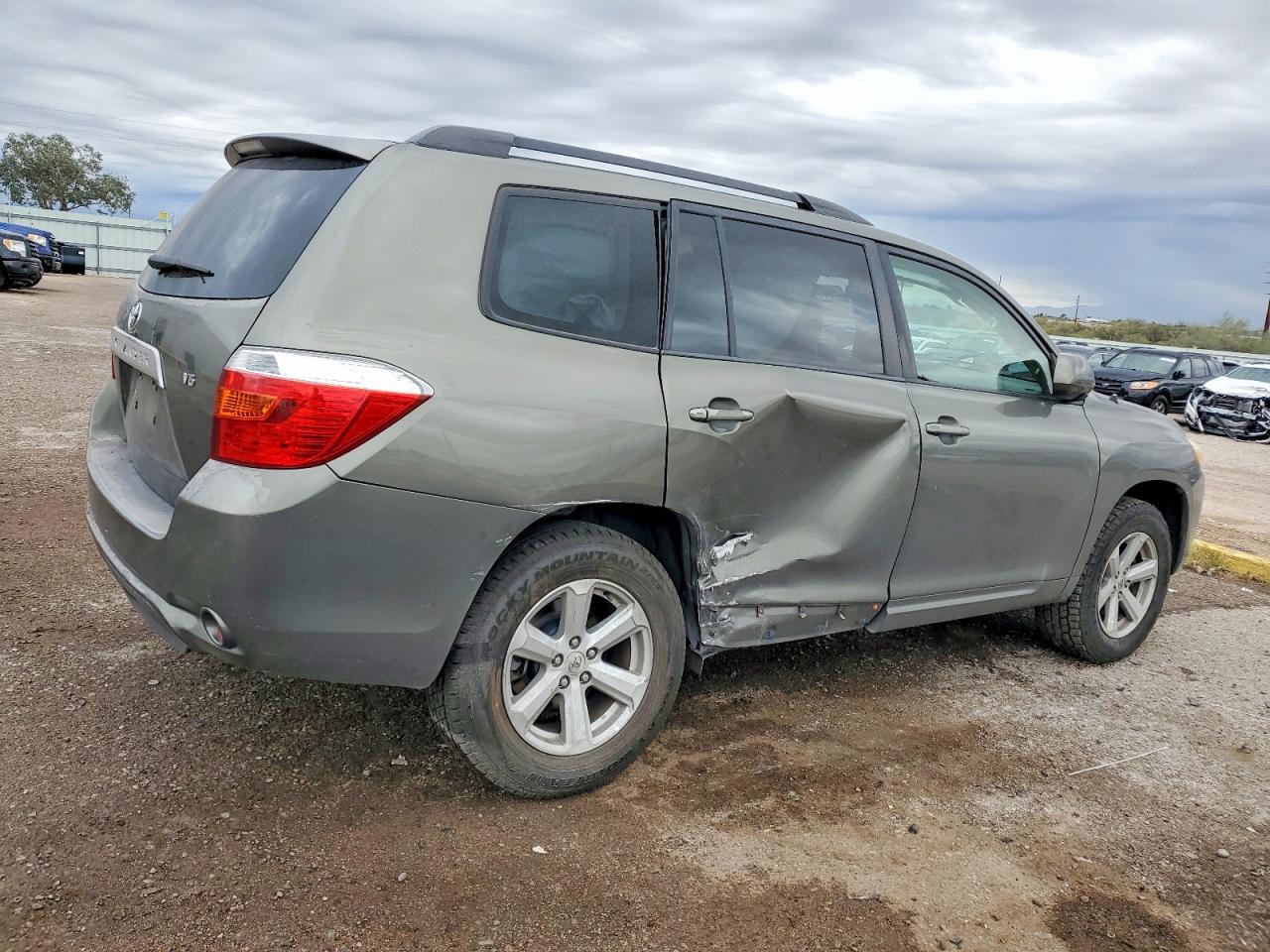 2009 TOYOTA HIGHLANDER