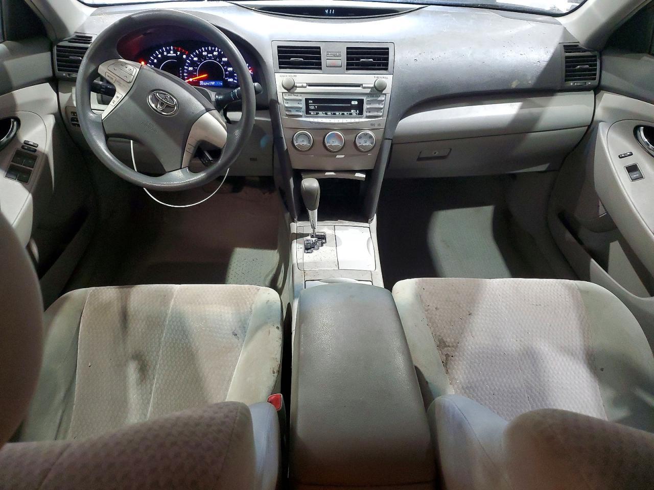 2010 TOYOTA CAMRY