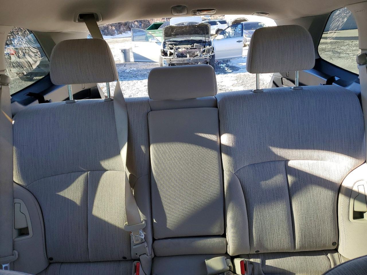 2013 SUBARU Outback