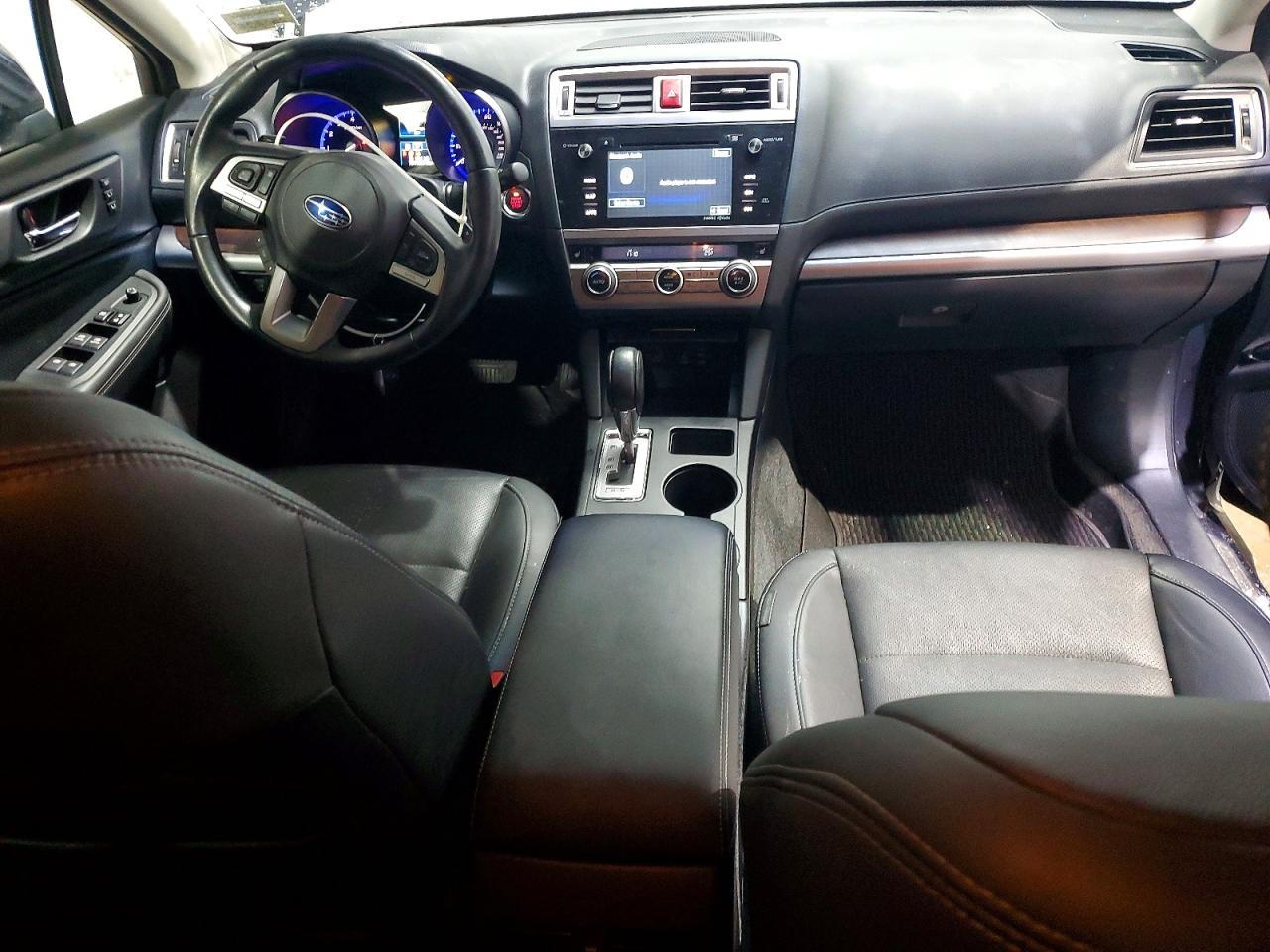 2015 SUBARU Outback