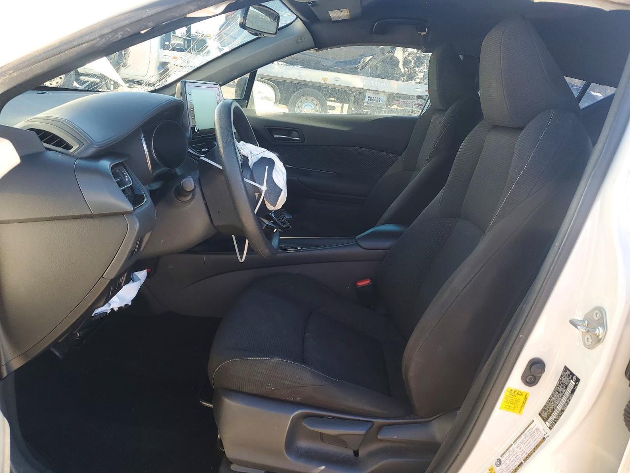 2019 TOYOTA C-HR
