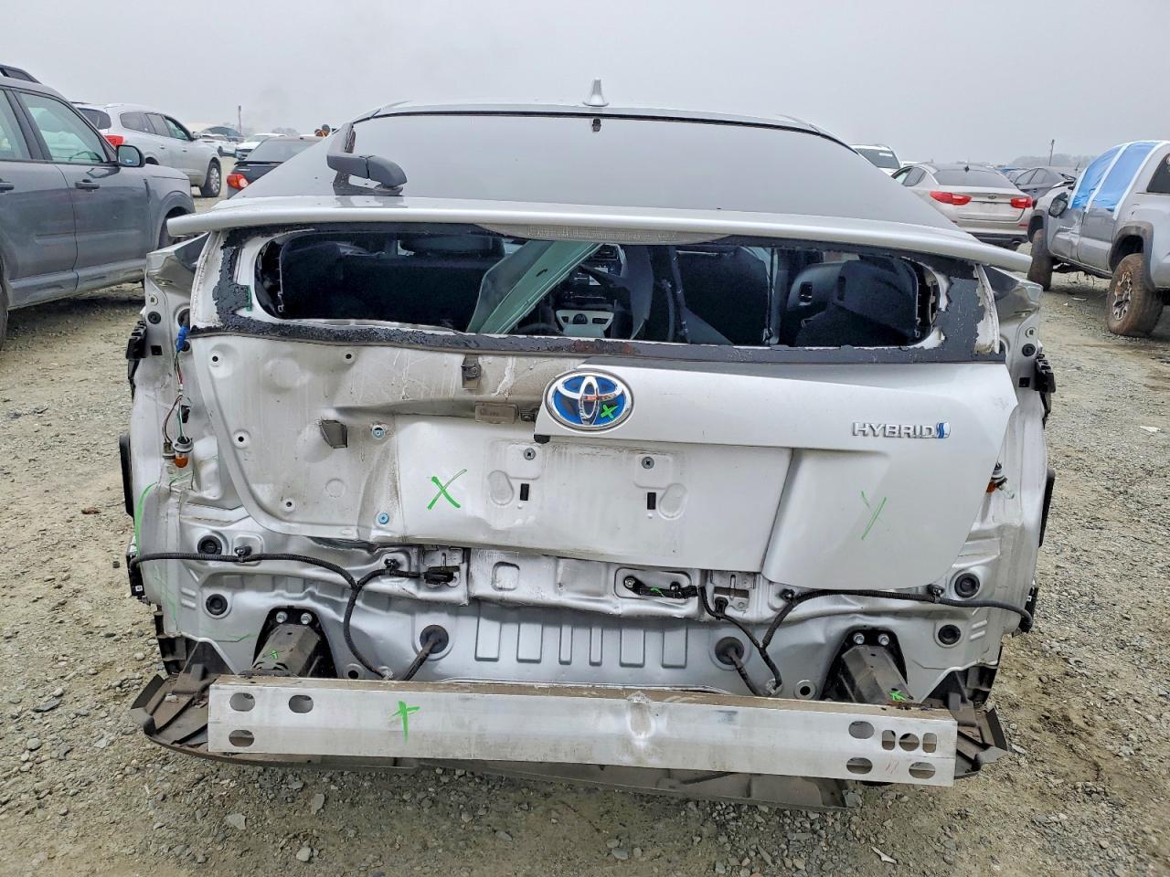 2017 TOYOTA PRIUS