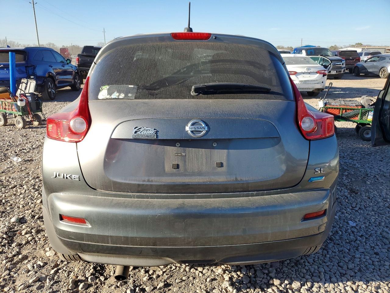 2012 NISSAN Juke