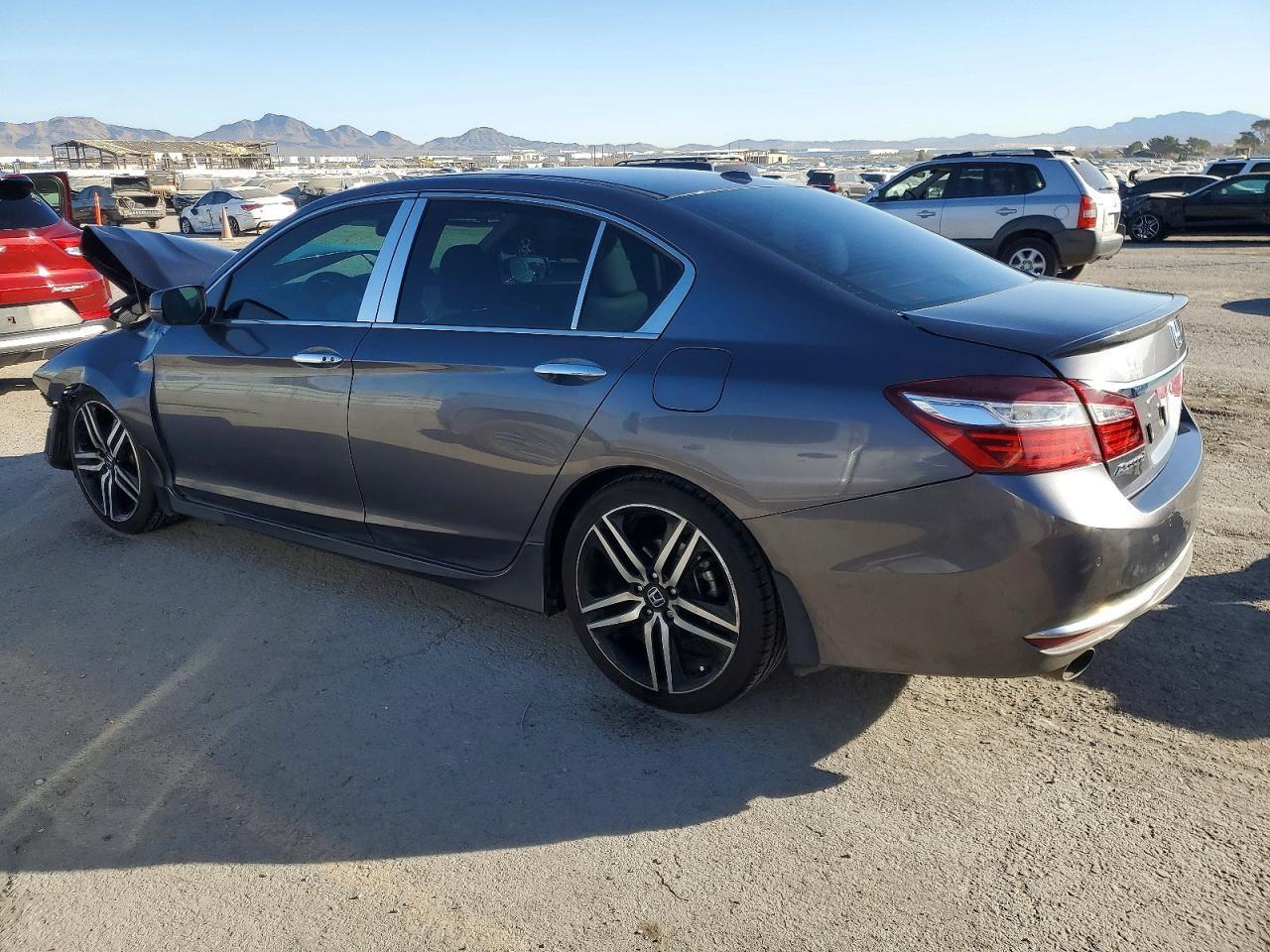 2017 HONDA ACCORD