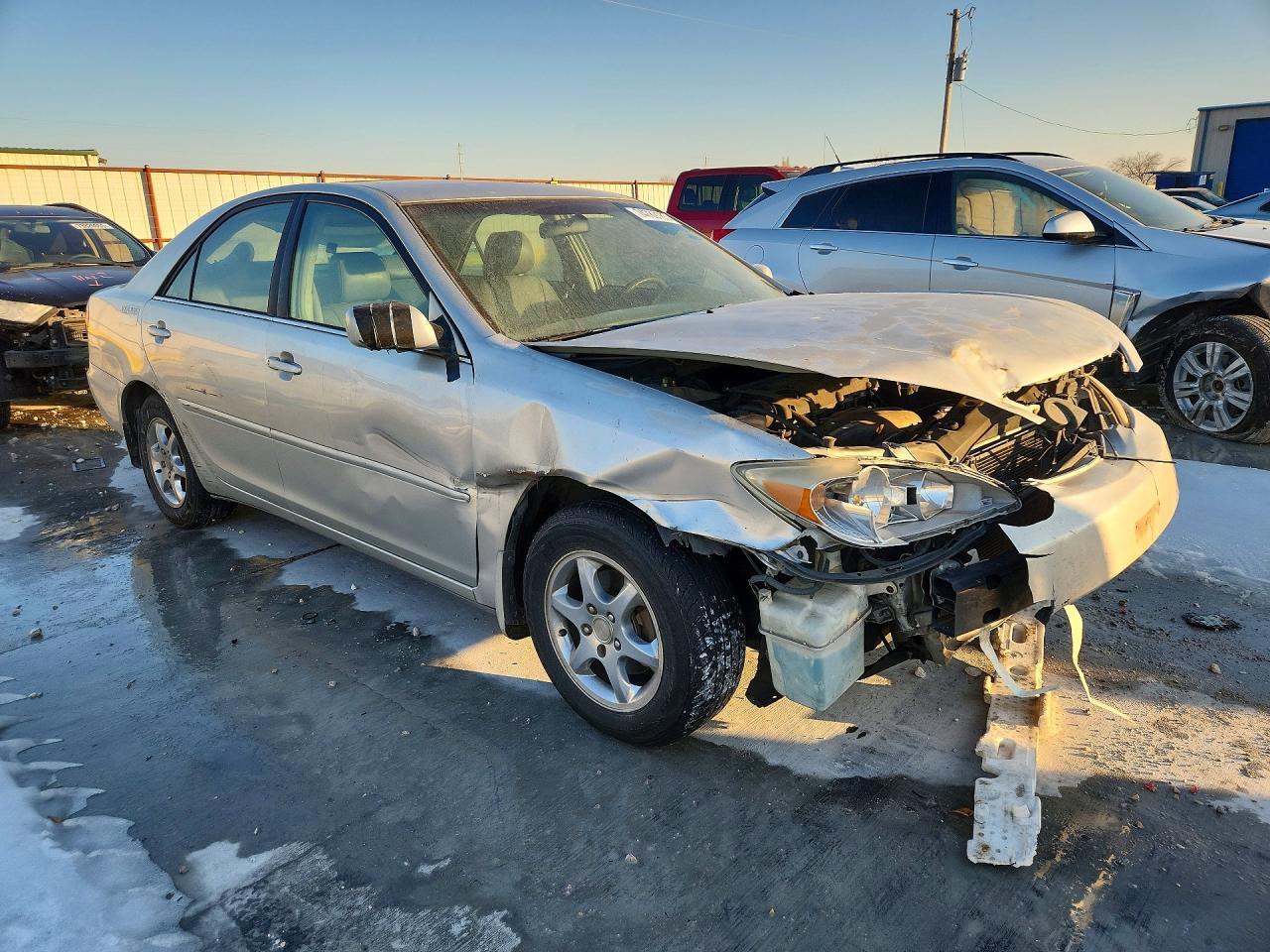 2004 TOYOTA CAMRY