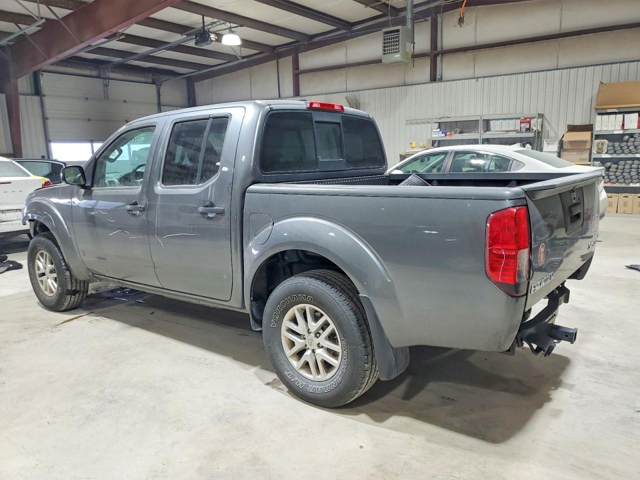 2016 NISSAN Frontier