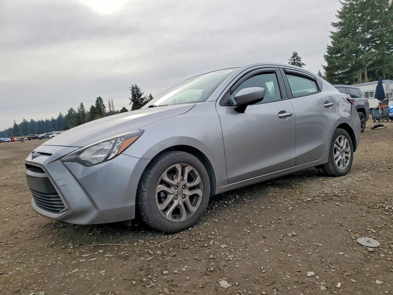 2016 TOYOTA SCION