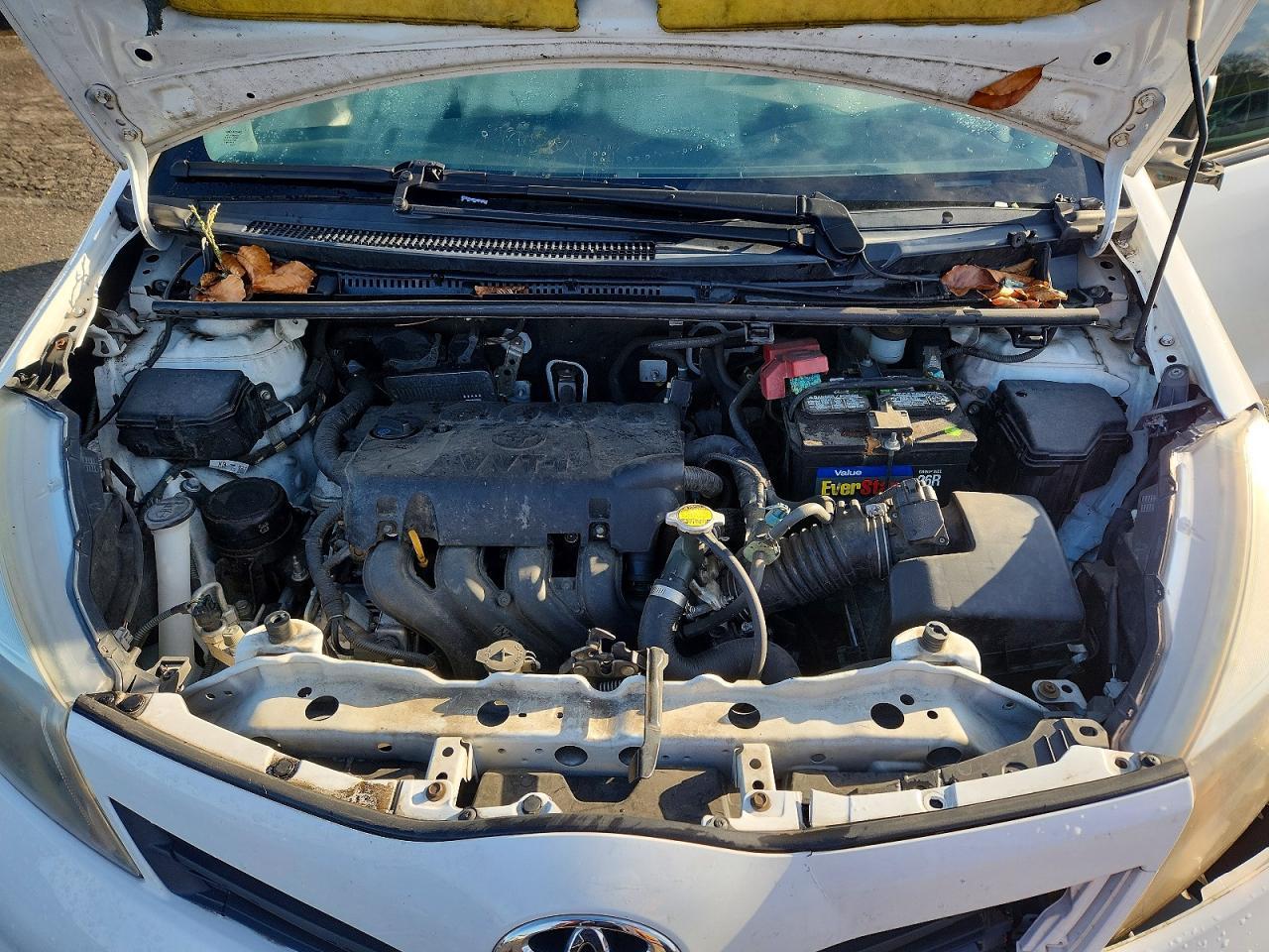 2014 TOYOTA YARIS
