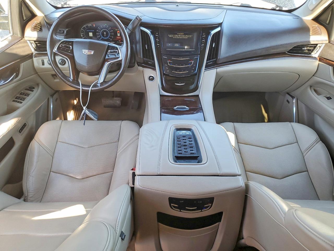 2016 CADILLAC Escalade ESV