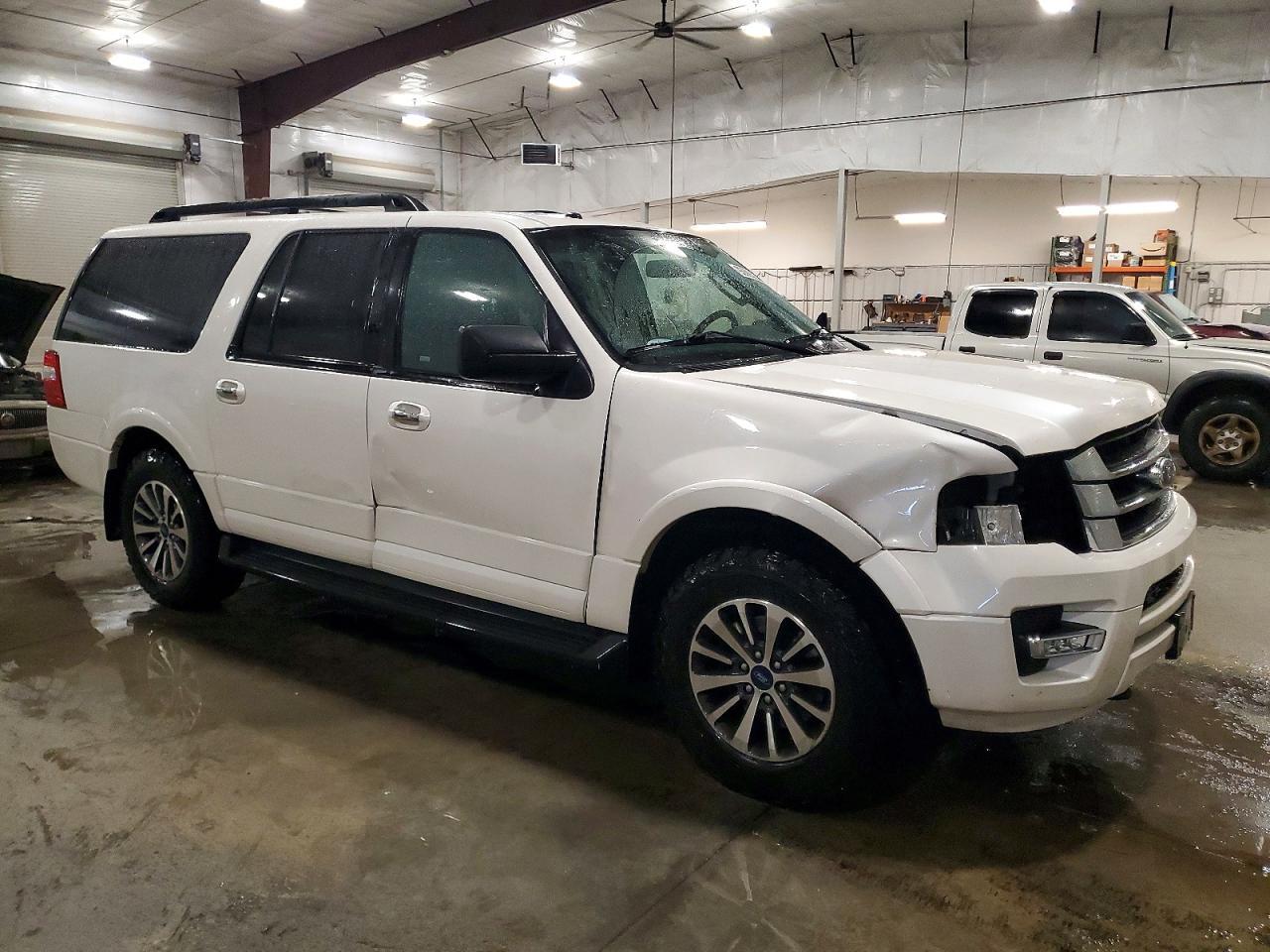 2015 FORD Expedition
