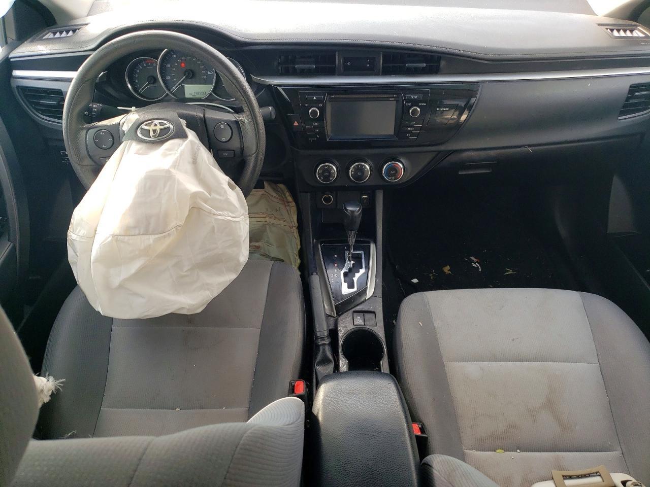2015 TOYOTA COROLLA
