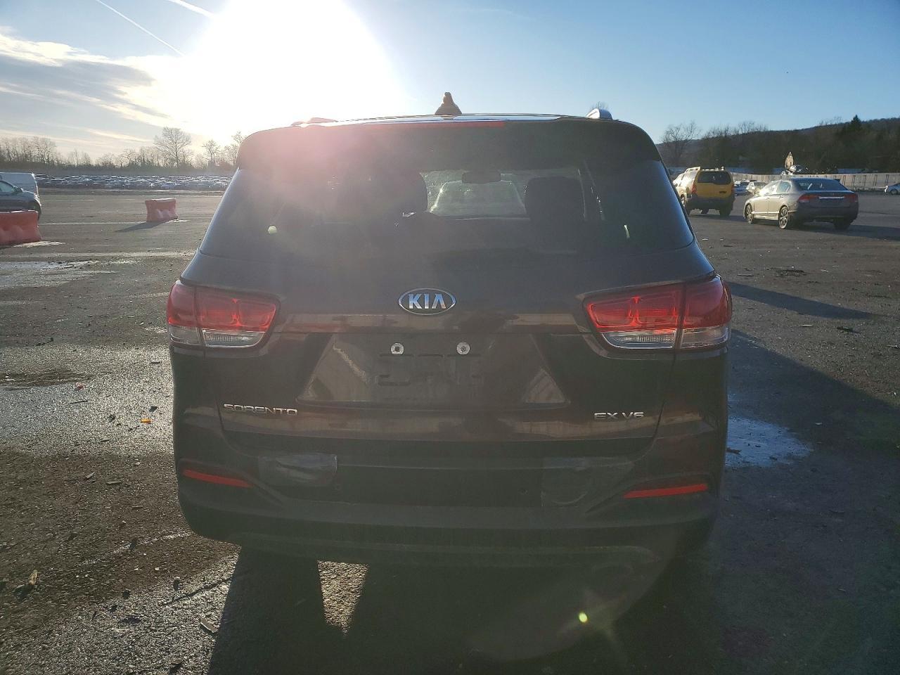 2017 KIA SORENTO