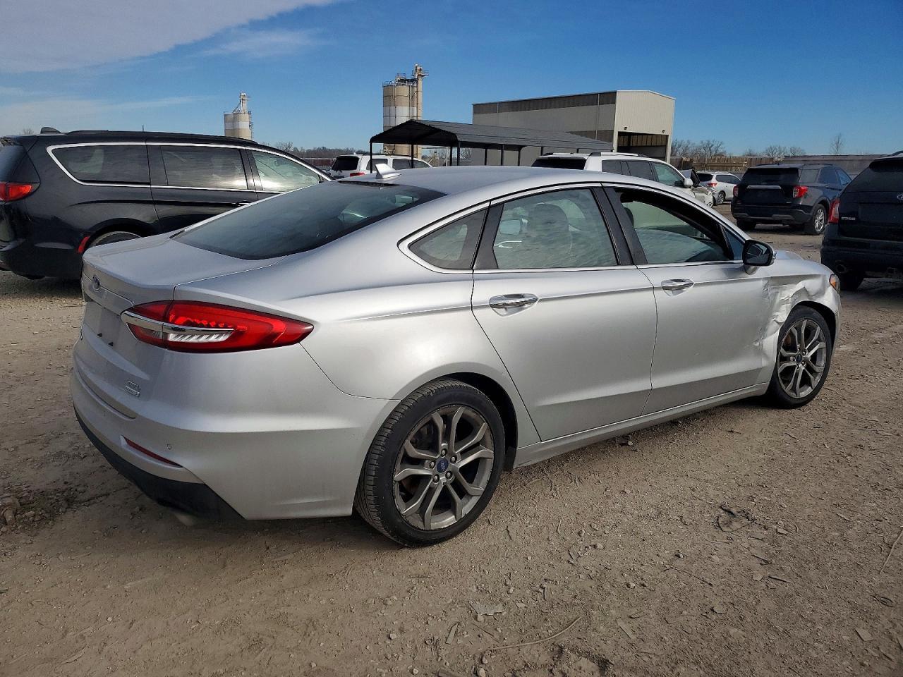 2019 FORD FUSION