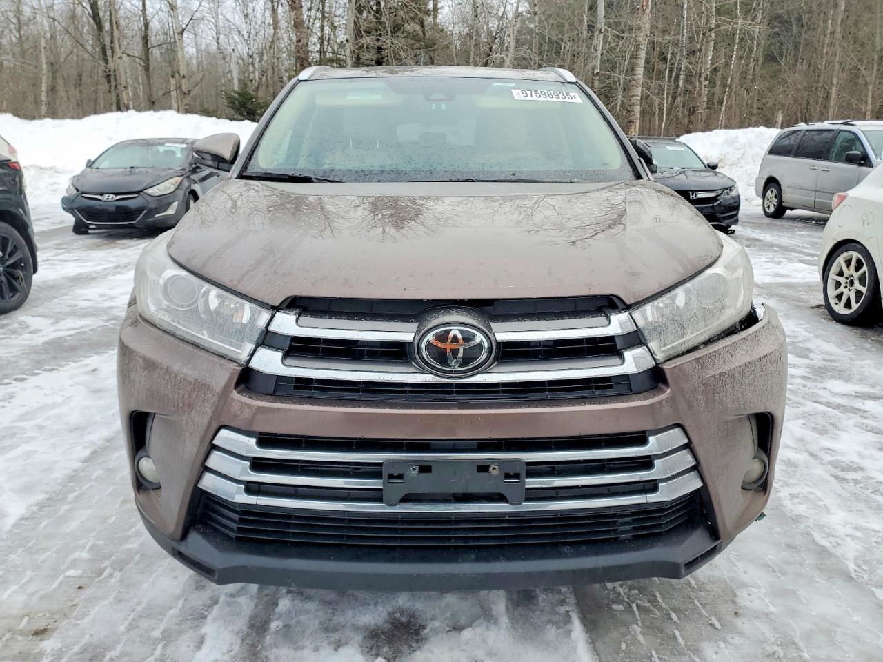 2017 TOYOTA HIGHLANDER
