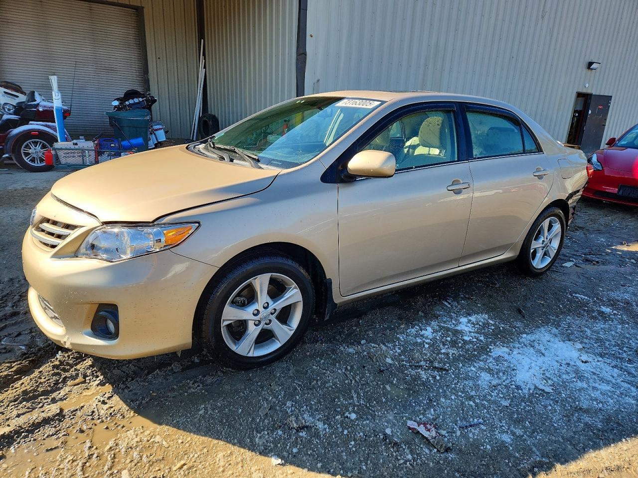 2013 TOYOTA COROLLA