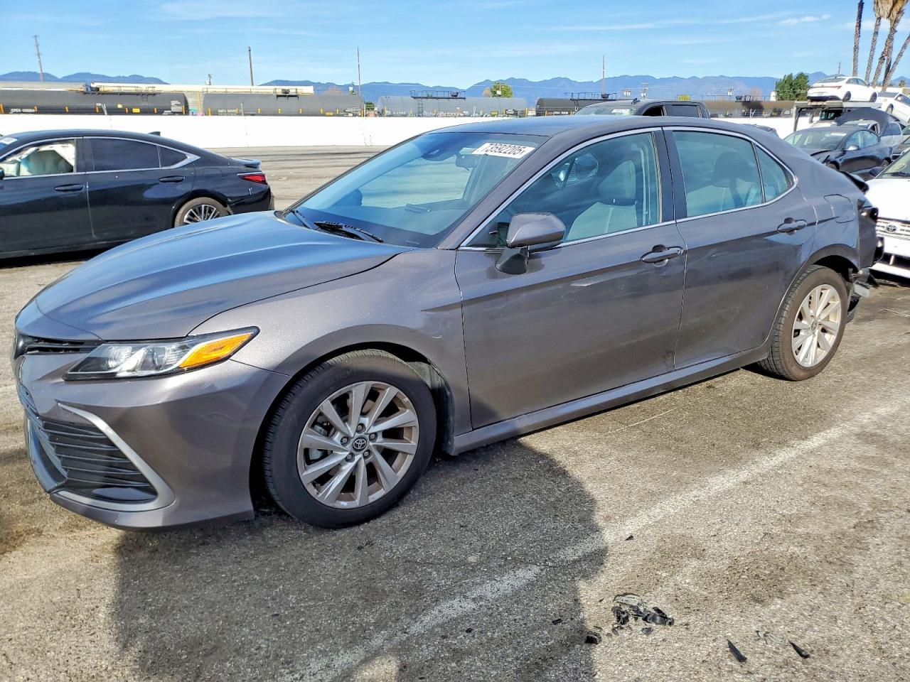 2023 TOYOTA CAMRY