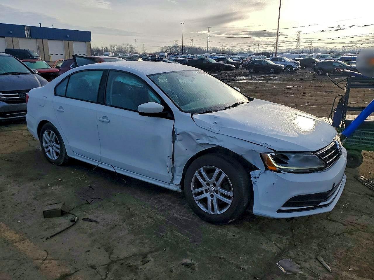 2018 VOLKSWAGEN JETTA