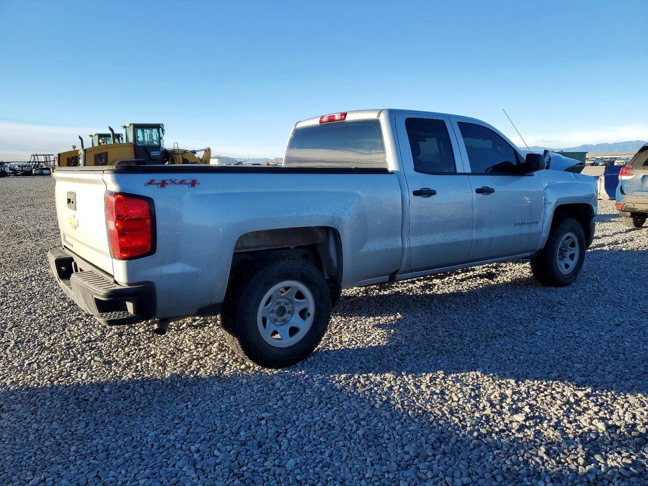 2017 CHEVROLET Silverado