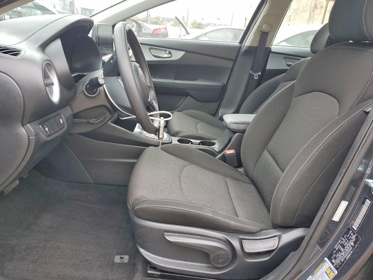 2023 KIA FORTE