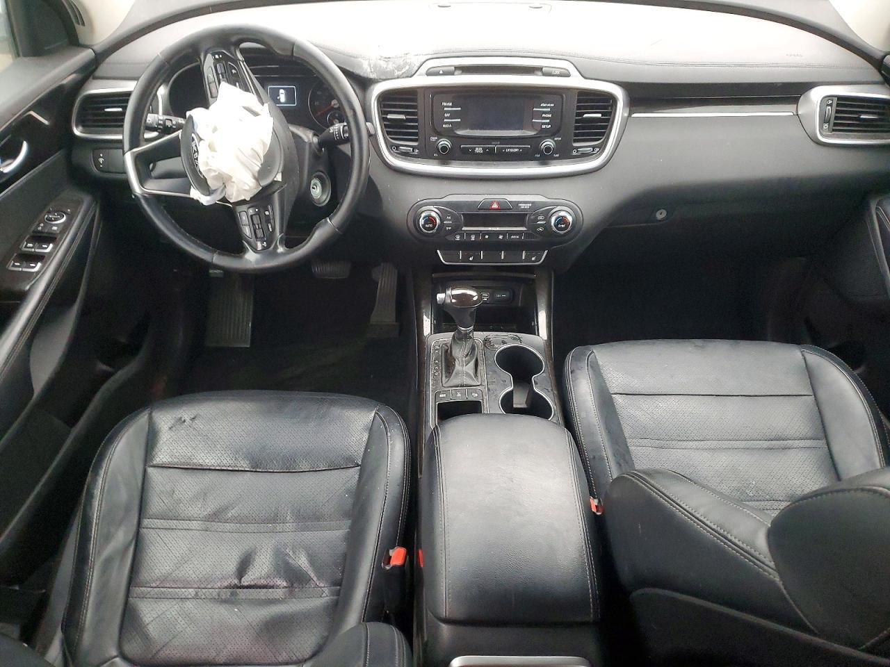 2016 KIA SORENTO