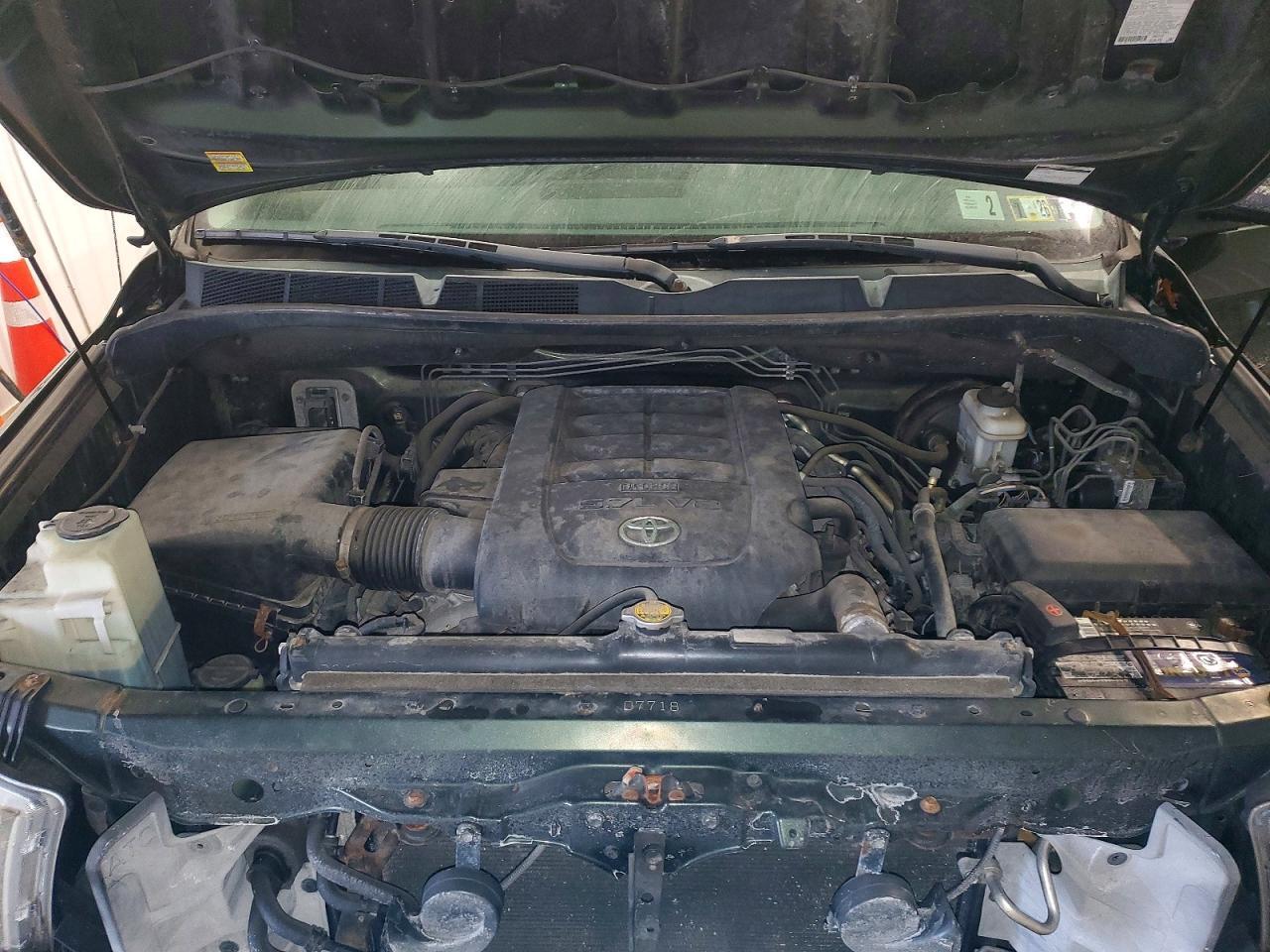 2012 TOYOTA TUNDRA